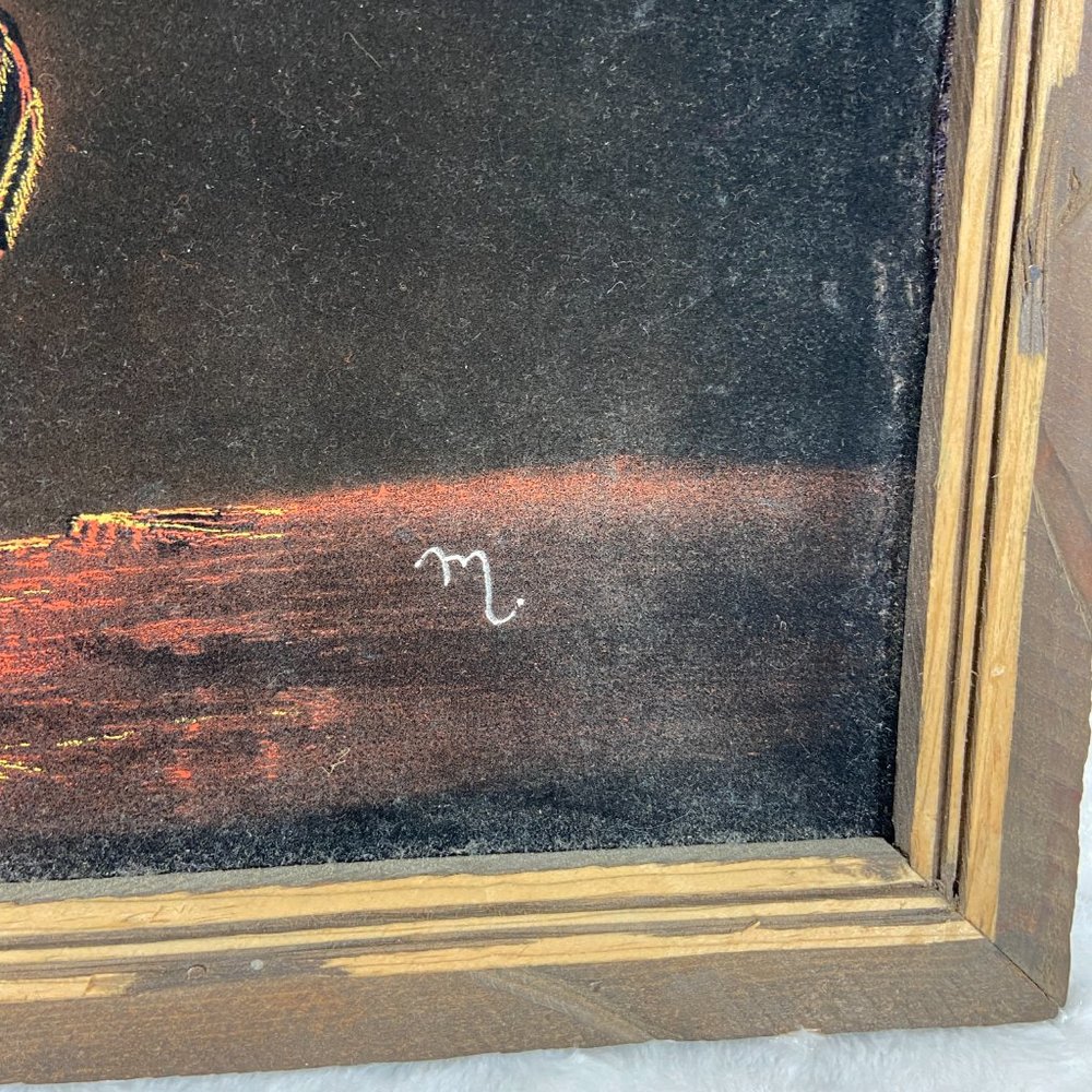 Vintage Black Velvet Painting Spirit of the Wolf Signed Circa 1970 kitschy - Picture 3 of 8